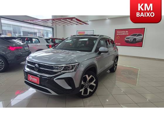VOLKSWAGEN TAOS 1.4 250 TSI TOTAL FLEX HIGHLINE AUTOMÁTICO VOLKSWAGEN TAOS 1.4 250 TSI TOTAL FLEX HIGHLINE AUTOMÁTICO